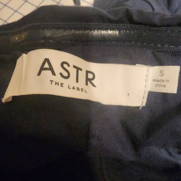 ASTR Lace Up Strapless Bubble Dress Small hole at base of zipper Blue Small - Picture 8 of 11